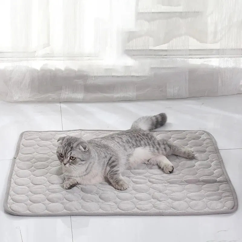 Pet Ice Mats Summer Cat Dog Sofa Nest Bed Cooling Sleeping Pad for Small Dogs Pets Durable Sofa Cooling Pad Blanket